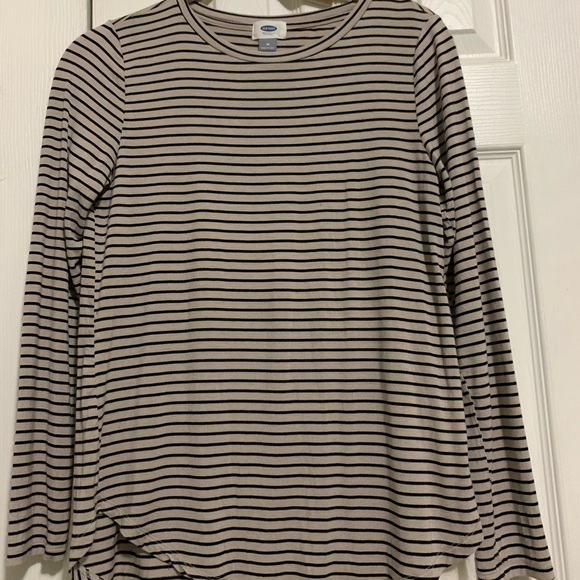 Too - Picture 1 of 2